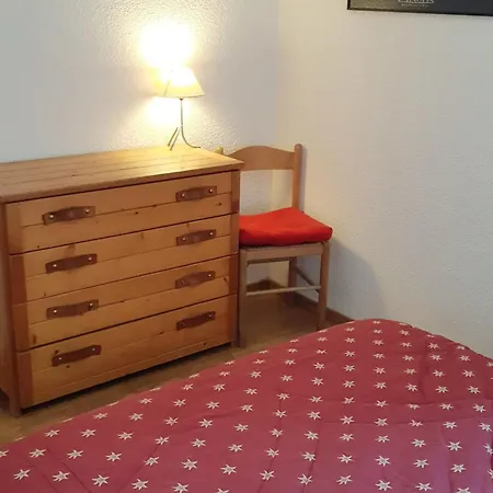 Pour 6 Au Pied Des Pistes Au Centre Des Deux Alpes - Fr-1-516-28 *