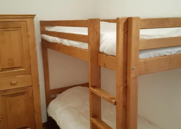 Pour 6 Au Pied Des Pistes Au Centre Des Deux Alpes - Fr-1-516-28 * Les Deux Alpes