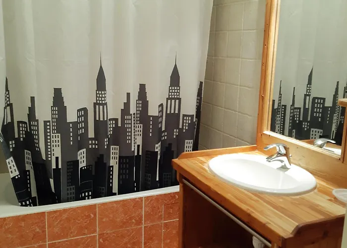 Pour 6 Au Pied Des Pistes Au Centre Des Deux Alpes - Fr-1-516-28 Lejlighed *