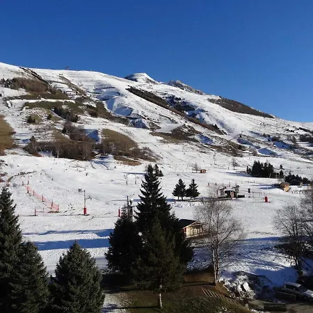 Апартаменты Pour 6 Au Pied Des Pistes Au Centre Des Deux Alpes - Fr-1-516-28 *