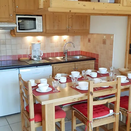 Renove Aux Deux Alpes, Pied Des Pistes, Balcon, Parking - Fr-1-516-28